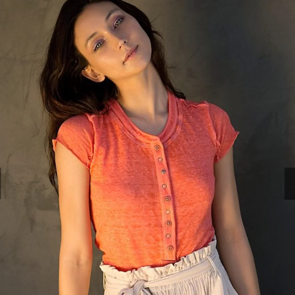 Free people Kia Henley Short sleeve tee